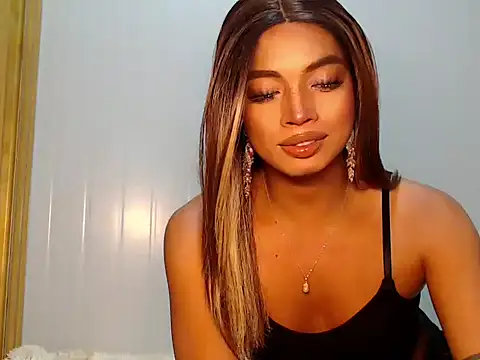 girlyteengrl online show from February 21, 9:18 pm