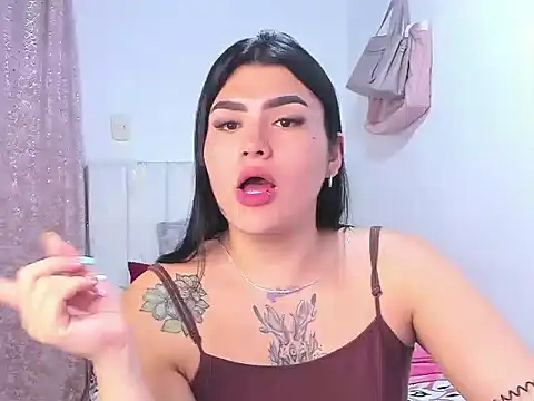 Maggiebitchx online show from February 12, 11:49 am