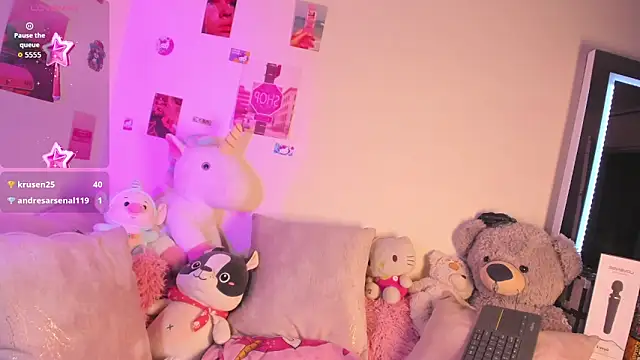 Iam Emiily  online show from March 2, 3:23 am