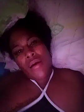 danni cortes online show from March 11, 5:22 am