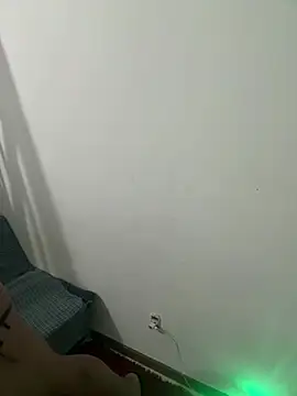 NicoleBBigAss online show from June 28, 11:41 pm