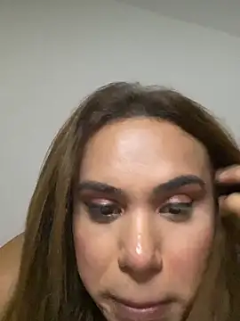 Jullyanaximeness online show from July 17, 3:45 am