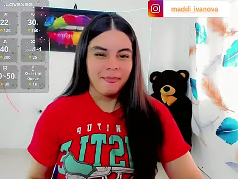 maddison ivannova online show from June 4, 9:18 pm
