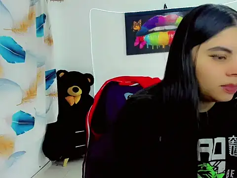 maddison ivannova online show from June 6, 3:57 am