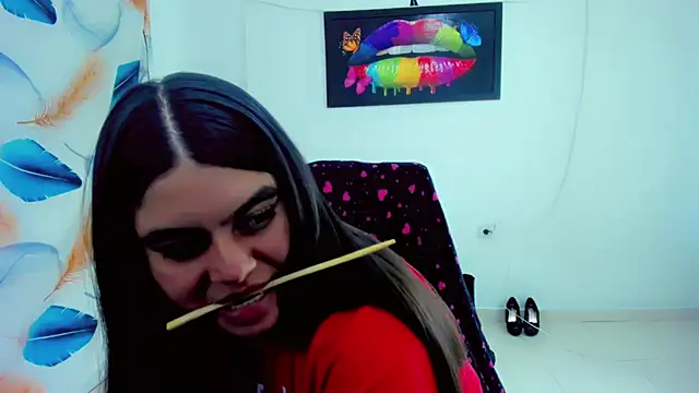 maddison ivannova online show from July 1, 3:40 am