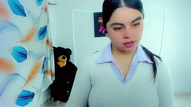 maddison ivannova online show from July 5, 4:19 am