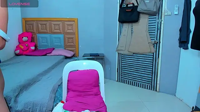 ava sheeks online show from February 19, 4:58 pm