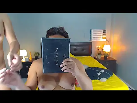 BadGirlsInBedXX online show from September 9, 12:53 am