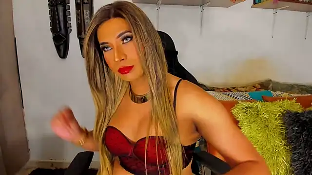 Snapshot of sashasweethot chatting on October 11, 9:17 pm sashasweethot online show from October 11, 9:17 pm