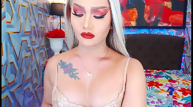 KylieMaxwellCaulfield TS online show from December 6, 9:40 pm