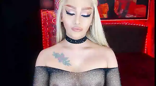 KylieMaxwellCaulfield TS online show from March 22, 9:21 pm