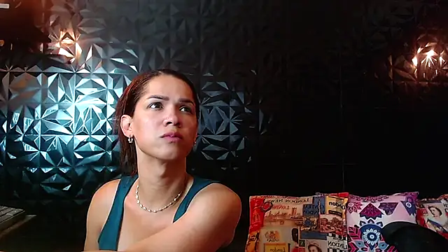 PINK  LOLA1 online show from November 3, 11:37 pm