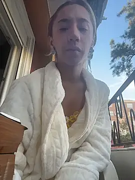 Littlebunny21 online show from November 7, 3:23 pm