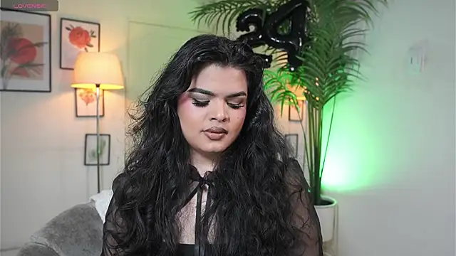 artechloe online show from October 29, 11:47 pm