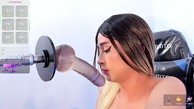 Chris boy  online show from November 6, 7:52 am