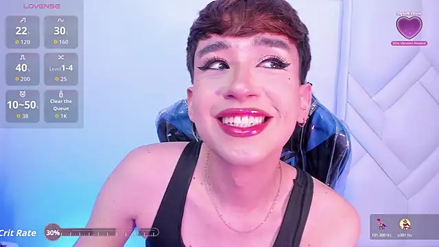 Chris boy  online show from December 4, 7:35 am