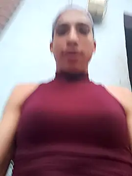 brunettehot77 online show from September 17, 10:48 pm