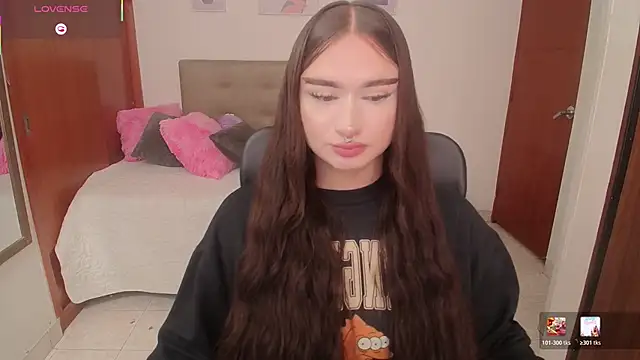 Miley Baker online show from February 28, 3:51 pm