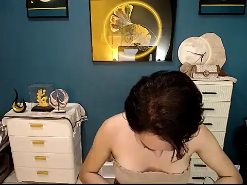 BonaBarrameda online show from October 9, 10:17 am