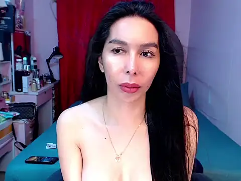 TSDESIREcindy29 online show from January 13, 8:44 am