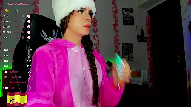 Snapshot of gabrielatafur_ chatting on March 22, 3:20 pm gabrielatafur  online show from March 22, 3:20 pm