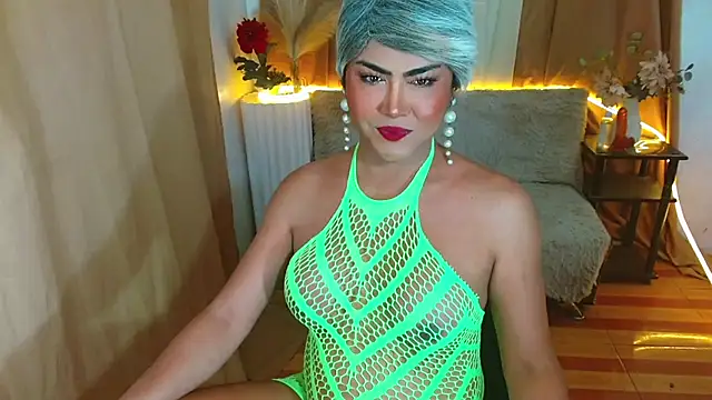 negrashemalexxx online show from October 26, 9:55 pm