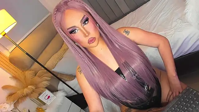 yourbabygoddess online show from October 18, 11:08 pm