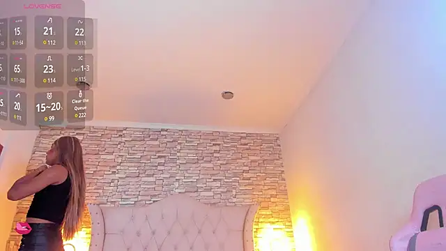 Lucia-sex online show from December 6, 8:01 pm