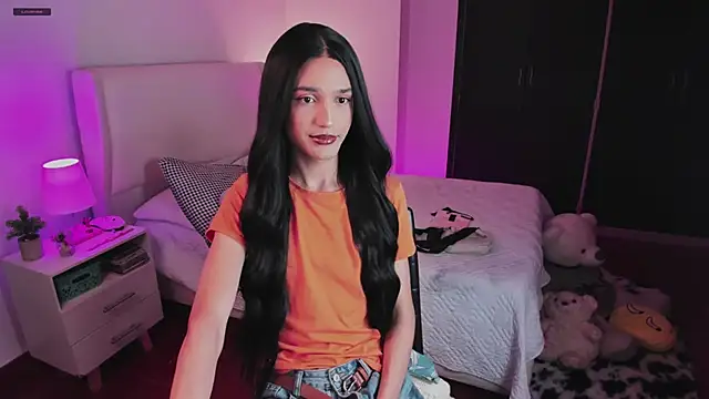 Snapshot of Ainhoads chatting on September 10, 2:43 am Ainhoads online show from September 10, 2:43 am