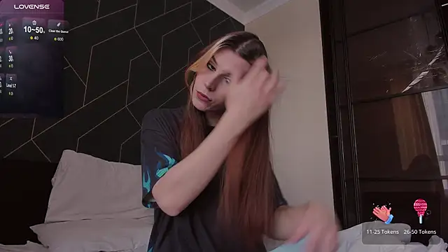  eva  pleasure  online show from January 15, 8:24 am